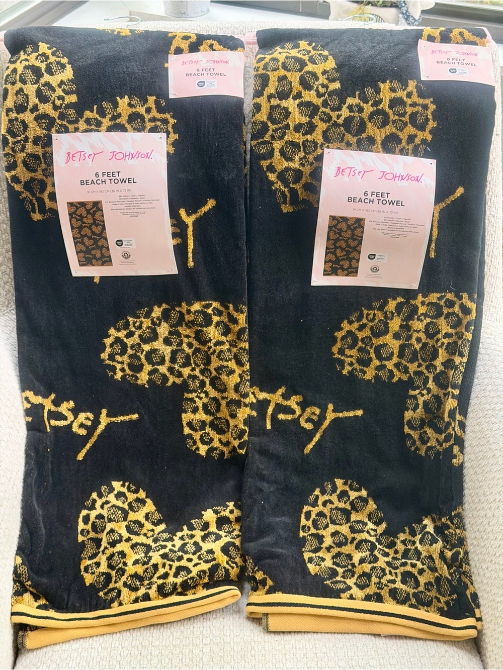 Betsey Johnson Leopard Heart Print Beach Towels 2pc Set Black Gold 36x72 Y2K NWT